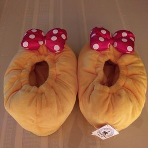 NWT Authentic Minnie Mouse Slippers Disney Store